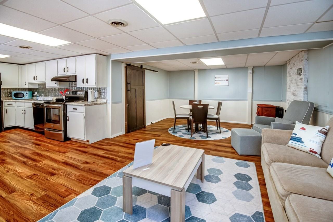 9 Birch Dr #1380186P - Photo 2 of 50