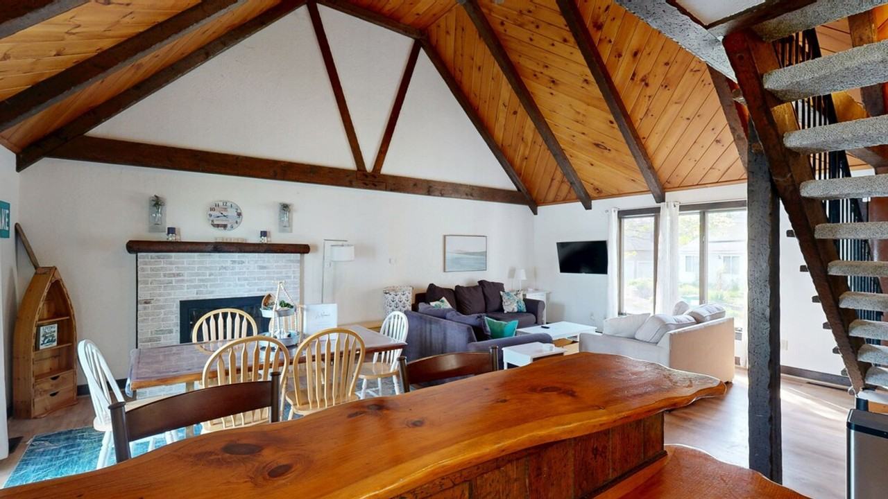 9 Birch Dr #1380186P - Photo 7 of 50