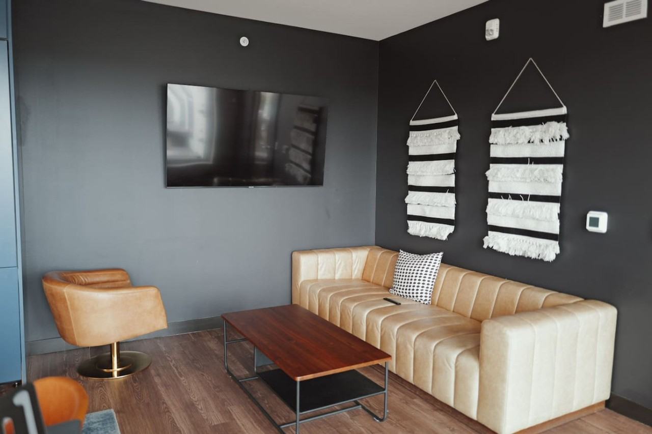 10 E 18th St #1383535P - Photo 7 of 28