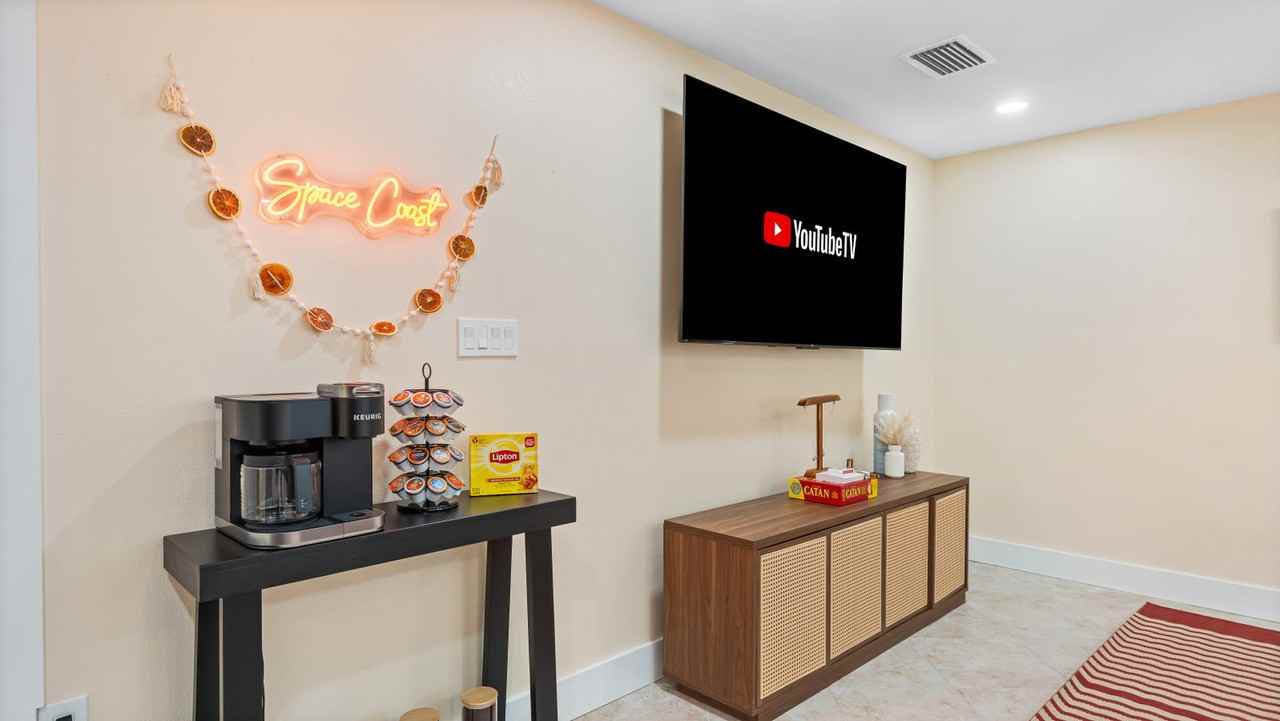 79 South Brevard Avenue - Photo 7 of 49