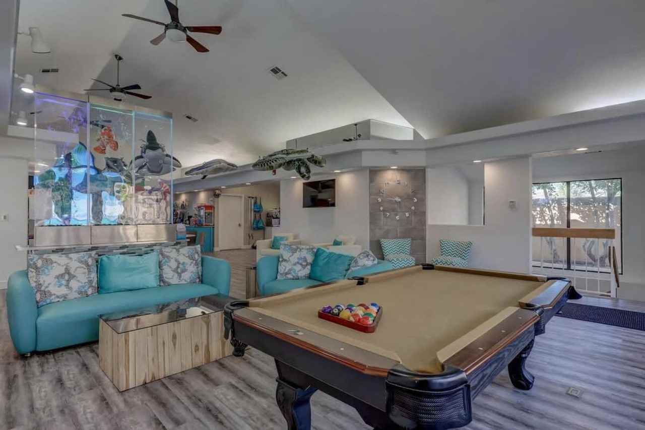 1845 W Canyon View Dr #1389633P - Photo 3 of 36