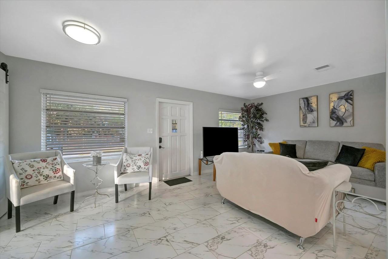 4213 E Yukon St #1396873P - Photo 6 of 50