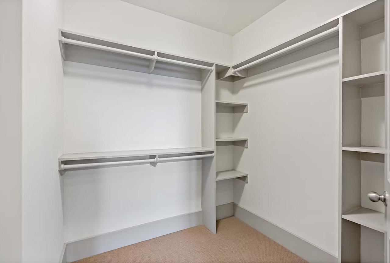 1585 Anderson Rd #1395382P - Photo 6 of 13