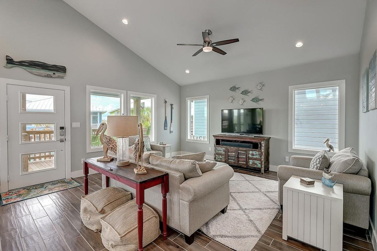 409 Paradise Pointe Dr #1023253P - Photo 2 of 43