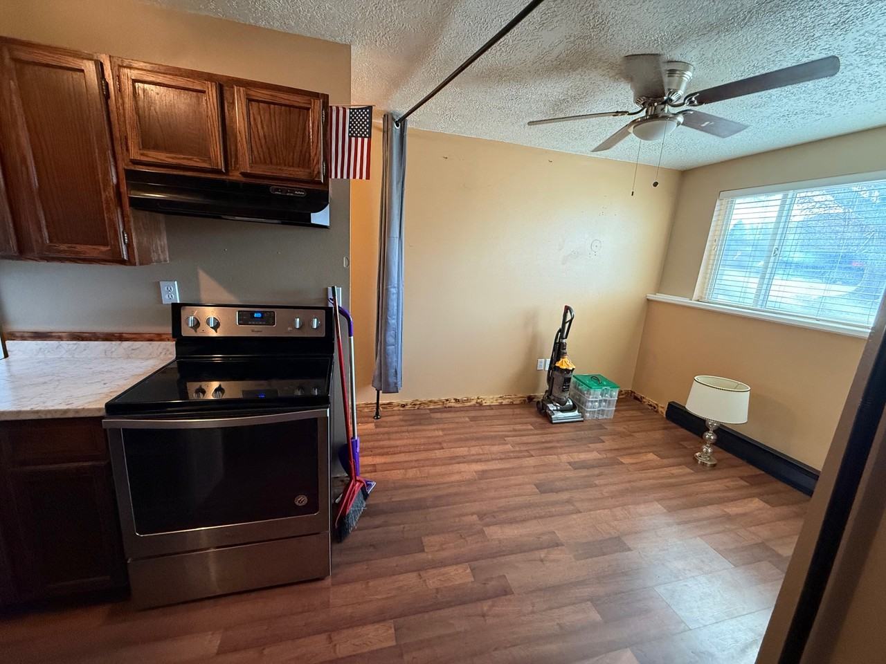 310 N 9th Ave #1 - Photo 2 of 13