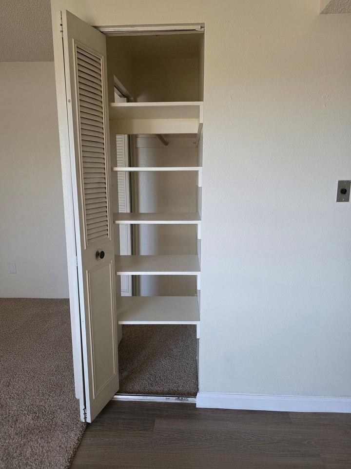 BELLA FLORA - Photo 2 of 25