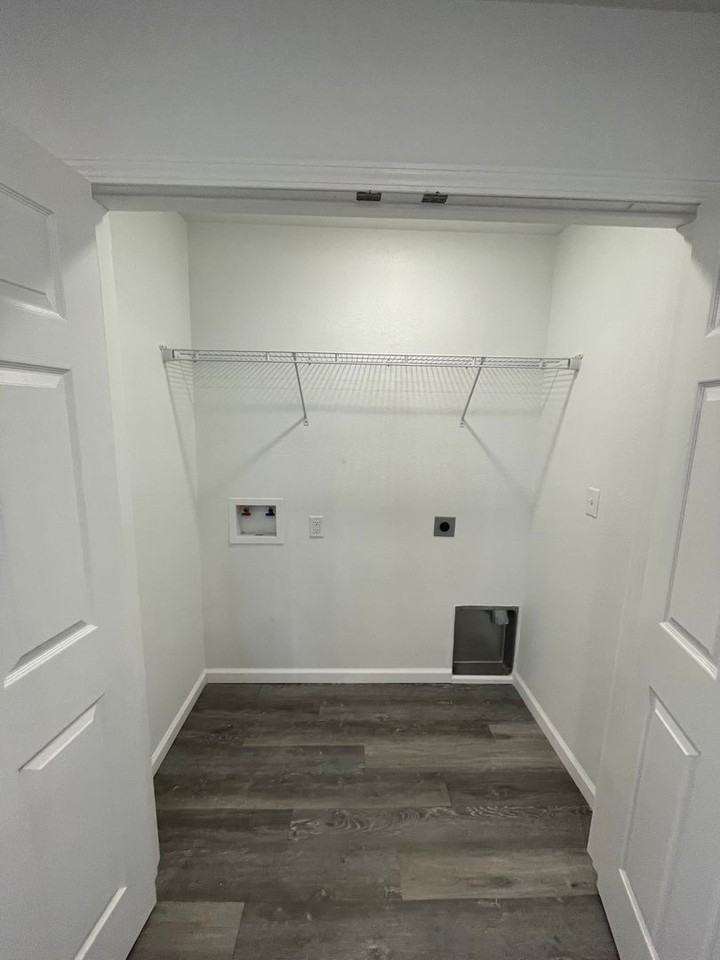 409 Doxey St #3 - Photo 5 of 19