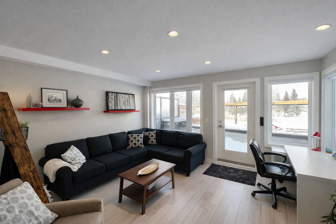 Brookwood Manor - Photo 3 of 22