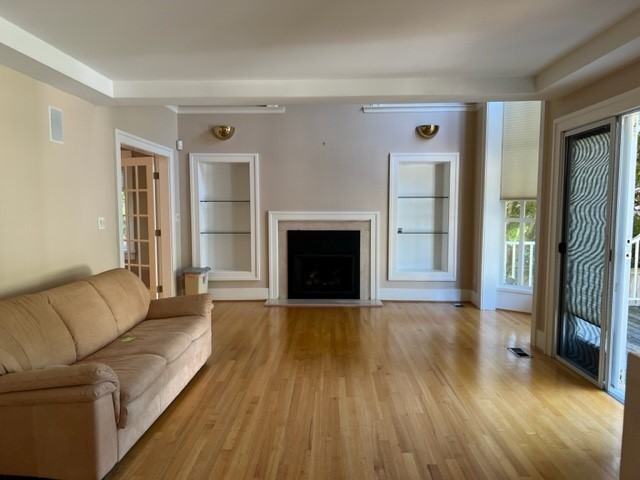 5861 Adera St - Photo 4 of 48