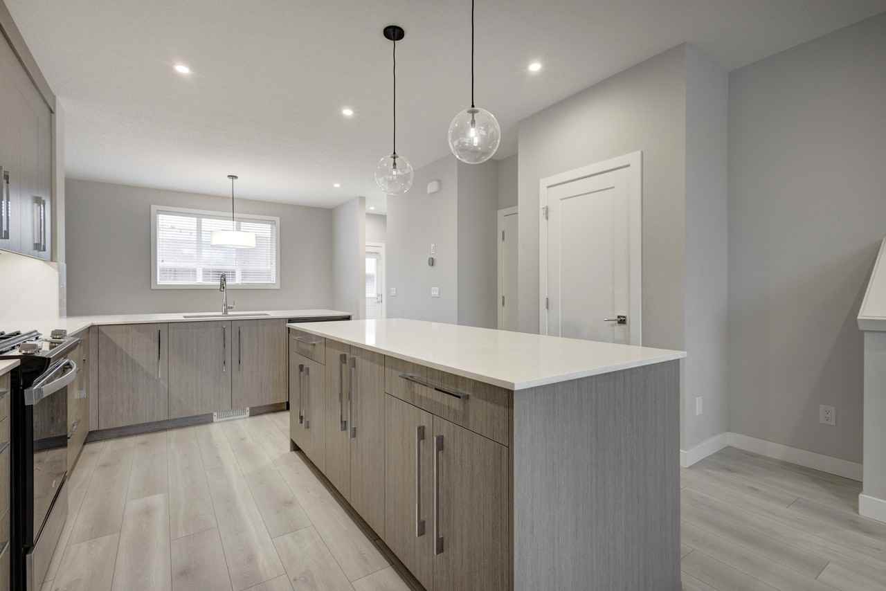 144 - M Walcrest Blvd SE - Photo 2 of 27