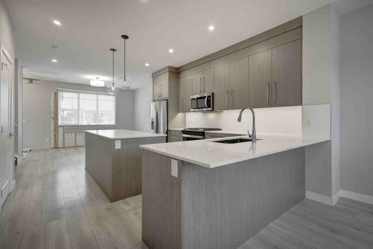 144 - M Walcrest Blvd SE - Photo 4 of 27