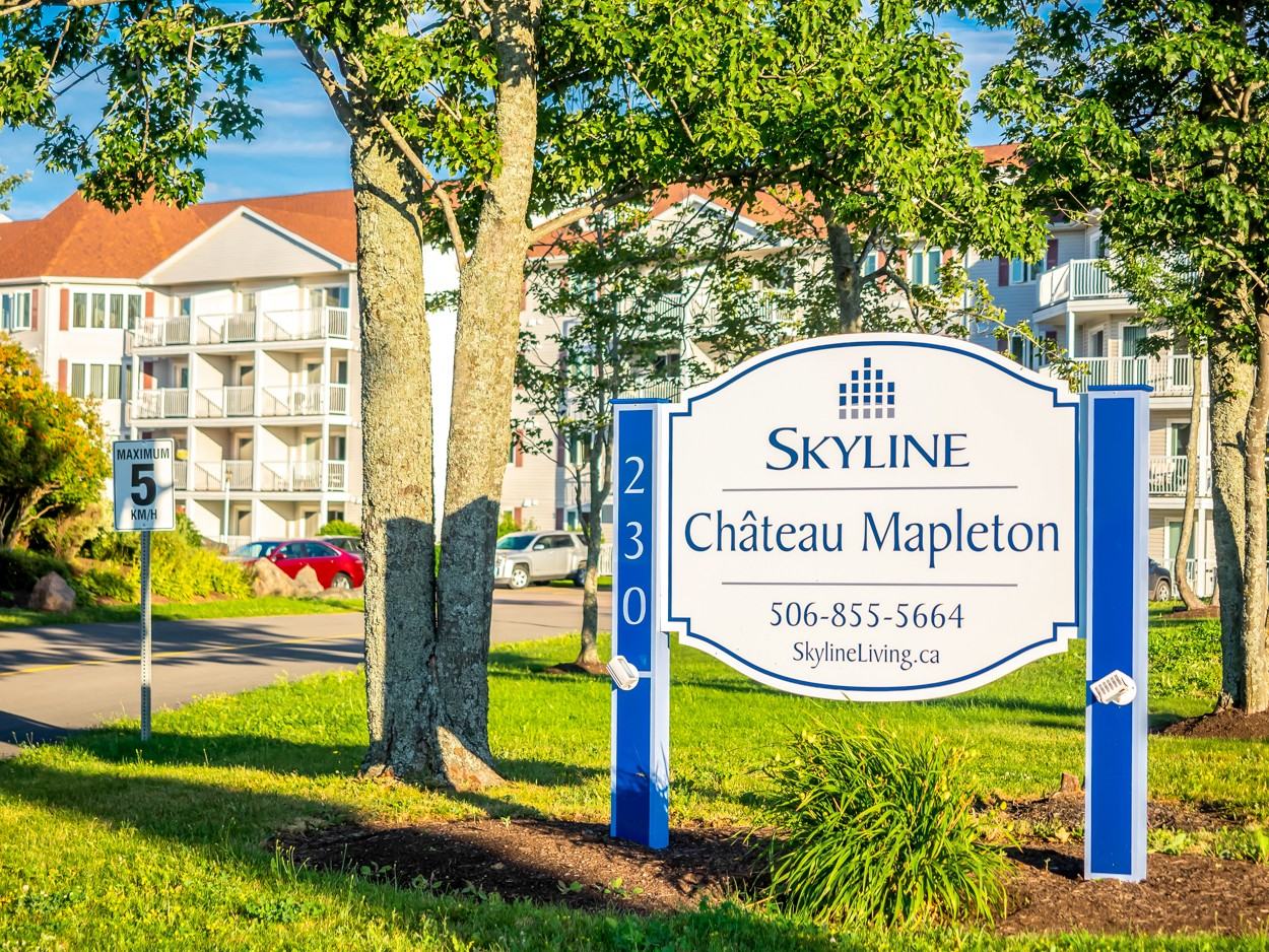 Château Mapleton Apartments - Photo 3 of 43