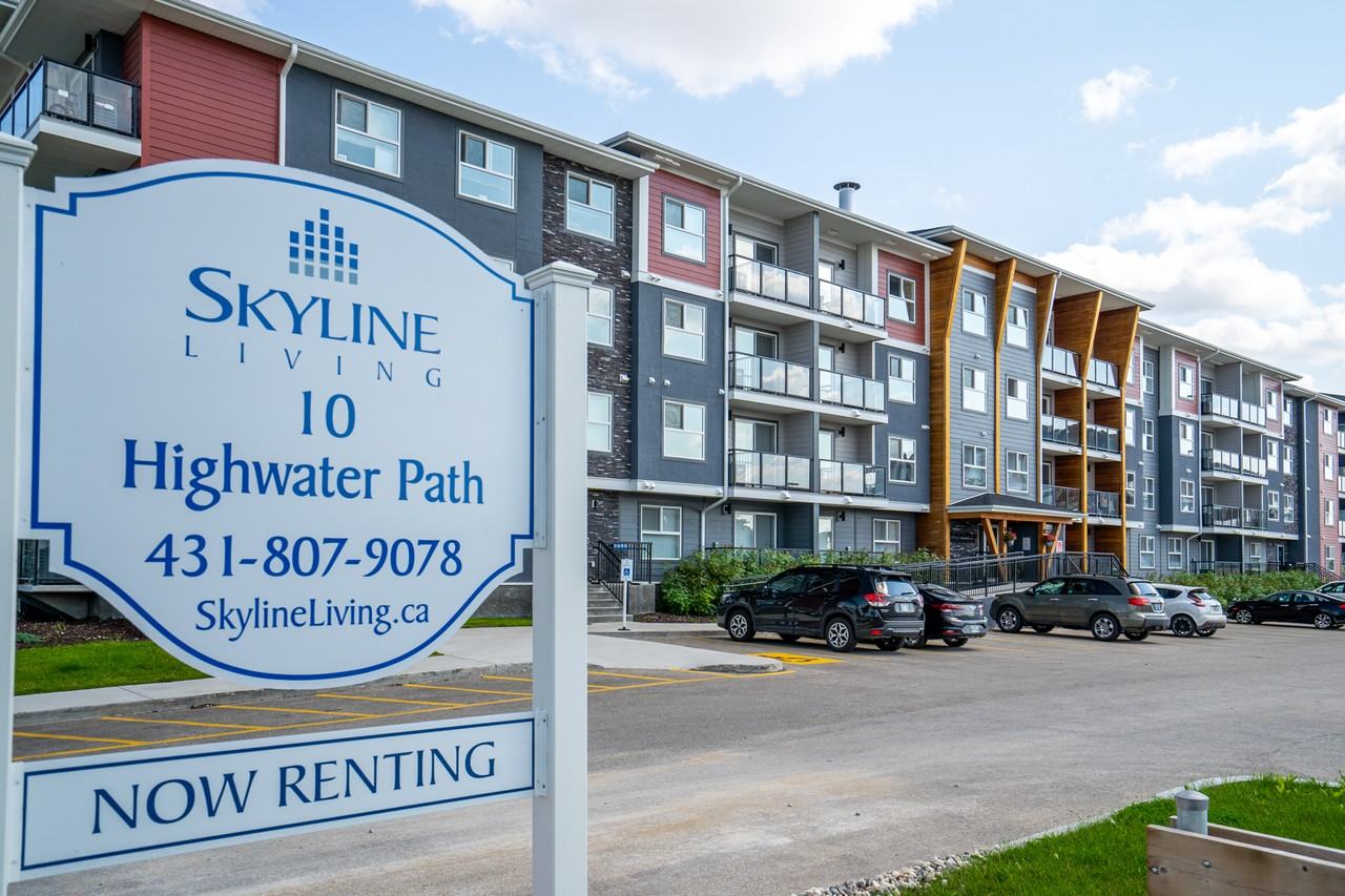 Waterford Village Apartments - Photo 7 of 33