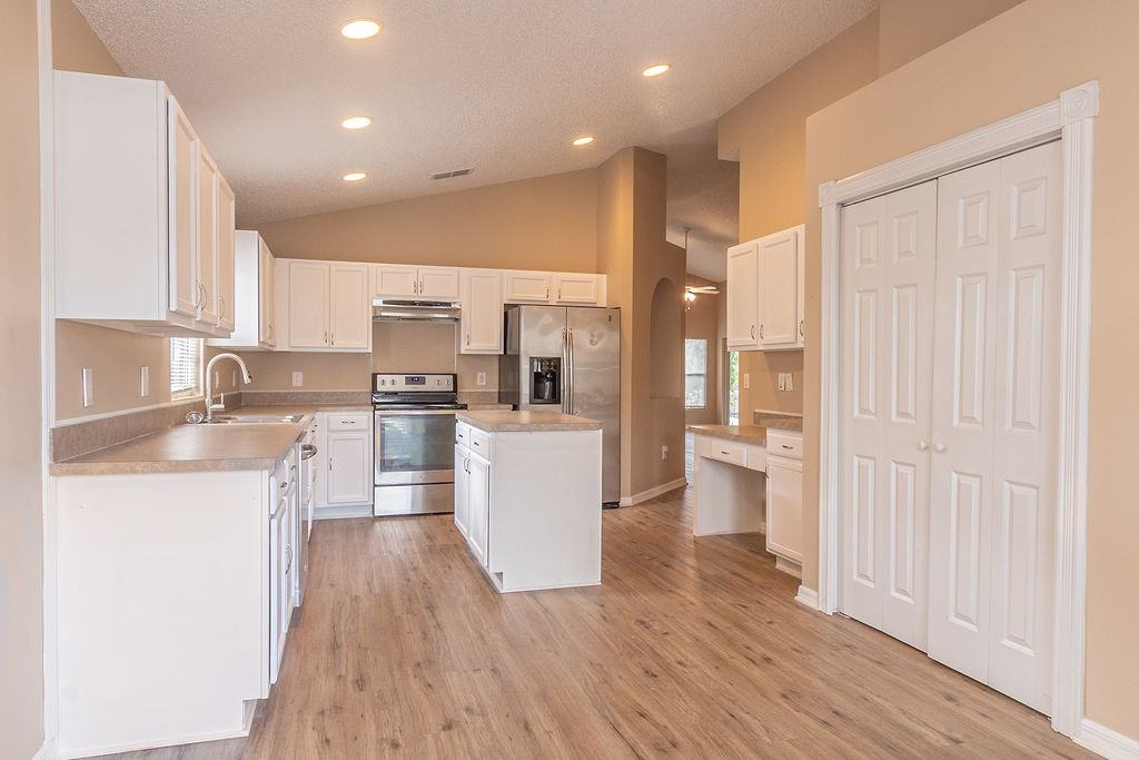 565 Blue Water Ave #1 - Photo 2 of 15