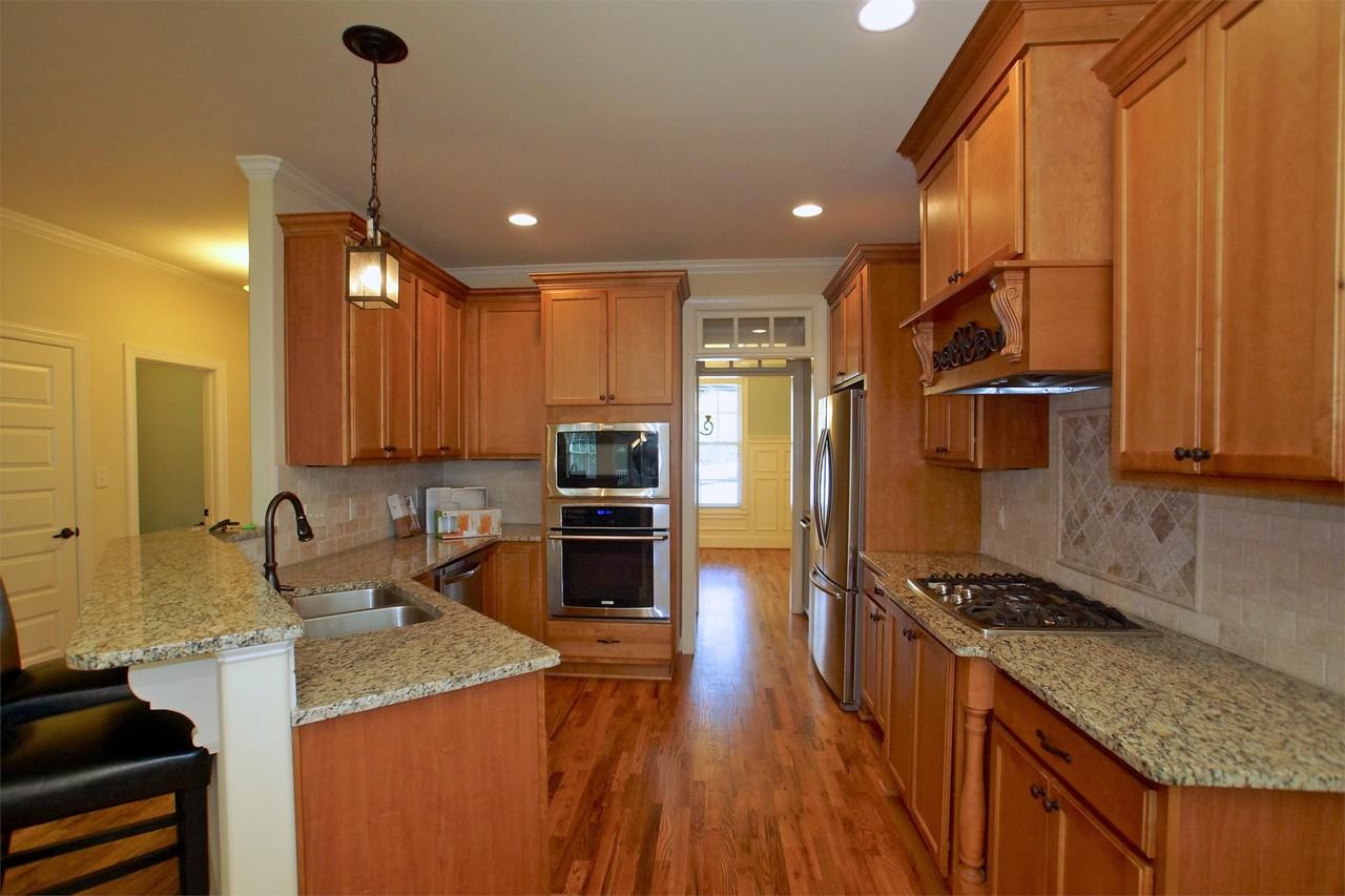 112 Bancroft Brook Dr #1 - Photo 4 of 50