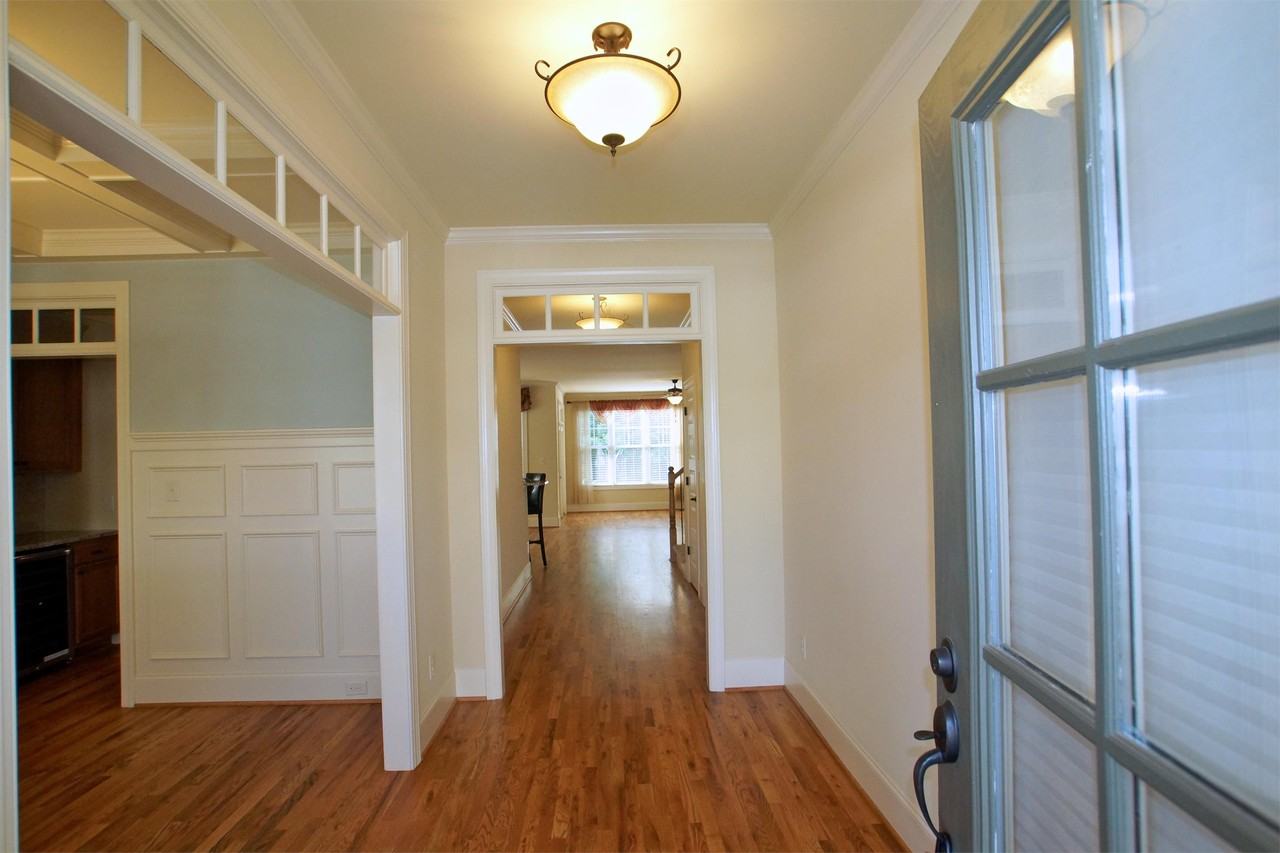 112 Bancroft Brook Dr #1 - Photo 5 of 50