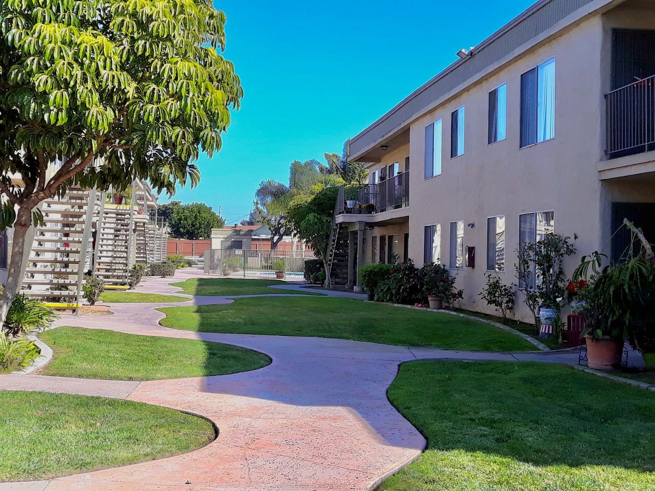 Shawnwood Forest Apartments - Photo 2 of 10