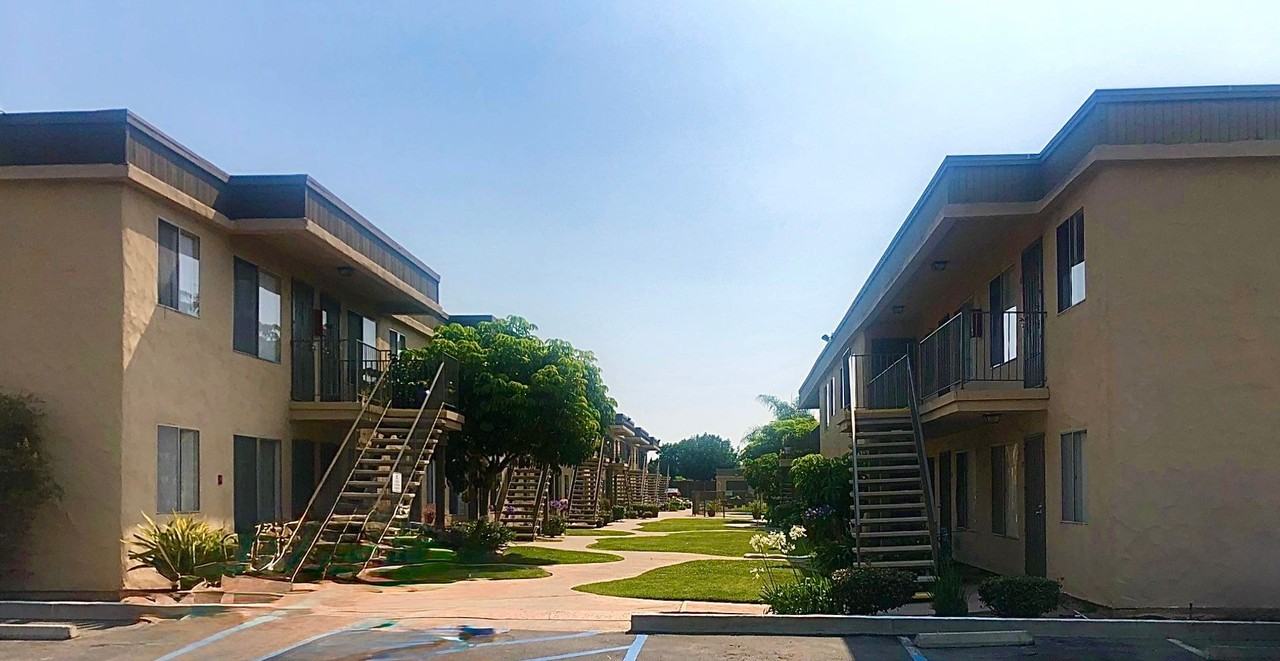 Shawnwood Forest Apartments - Photo 3 of 10