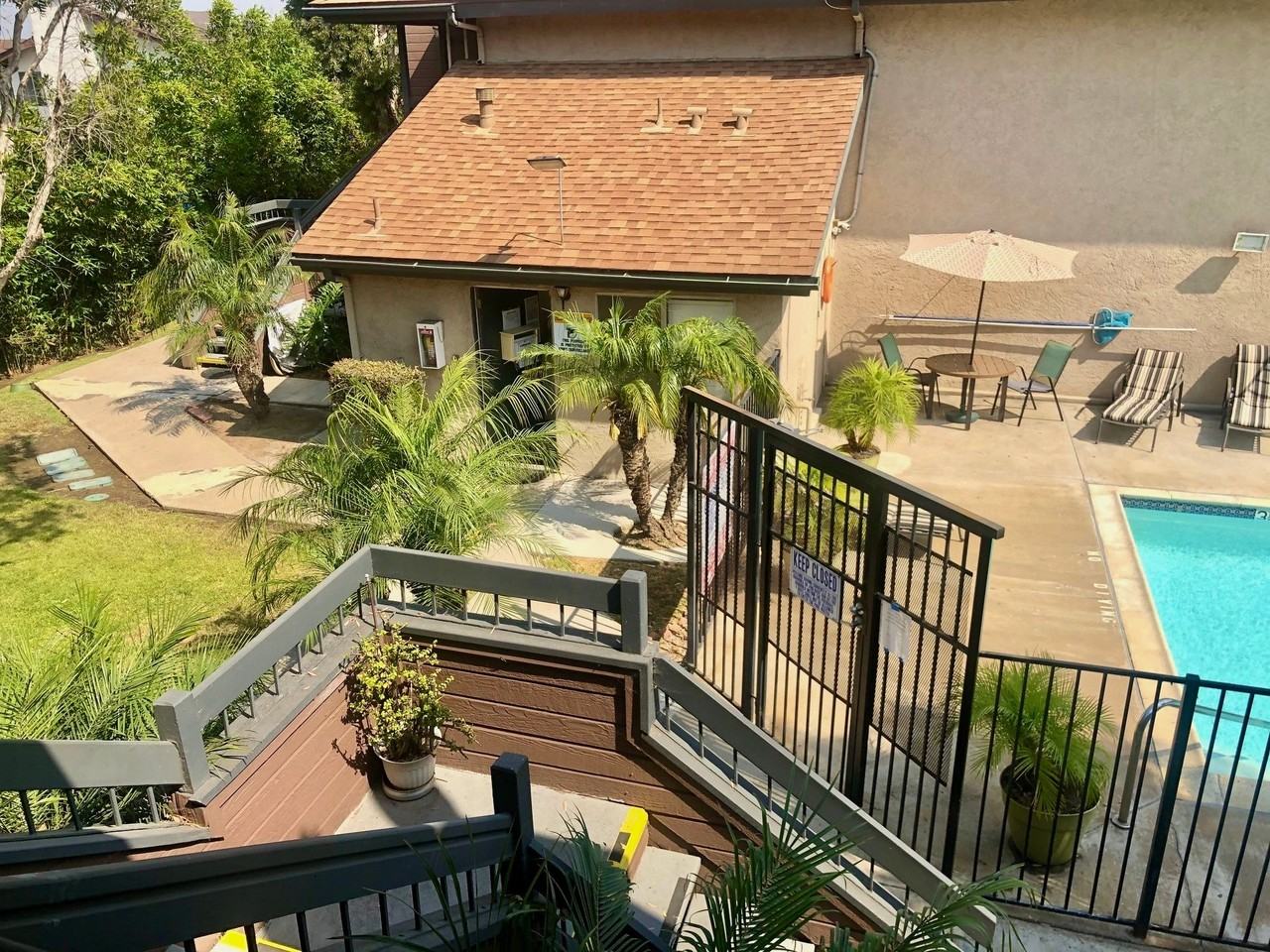 Villa Hermosa Apartments - Photo 6 of 8