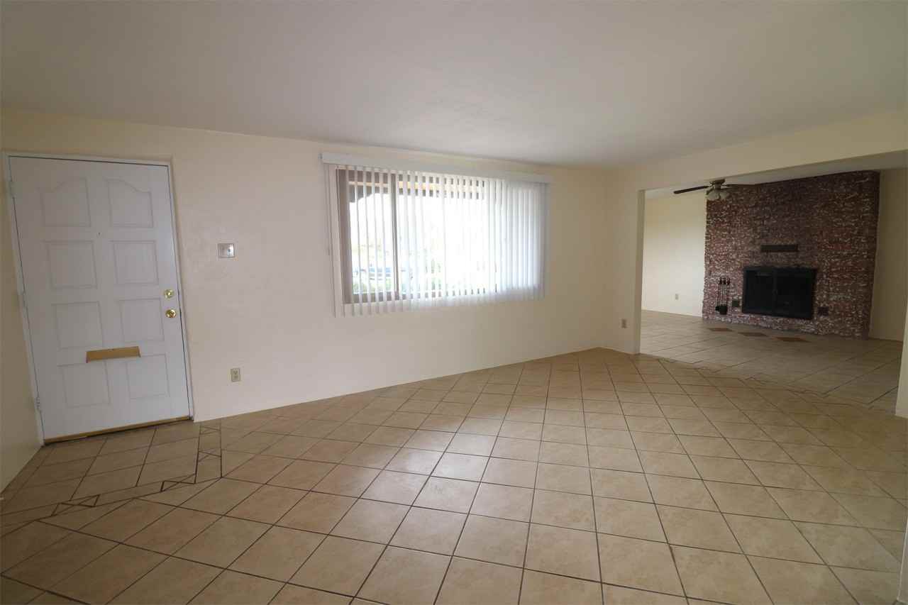 3112 Colorado St Ne #1 - Photo 7 of 50