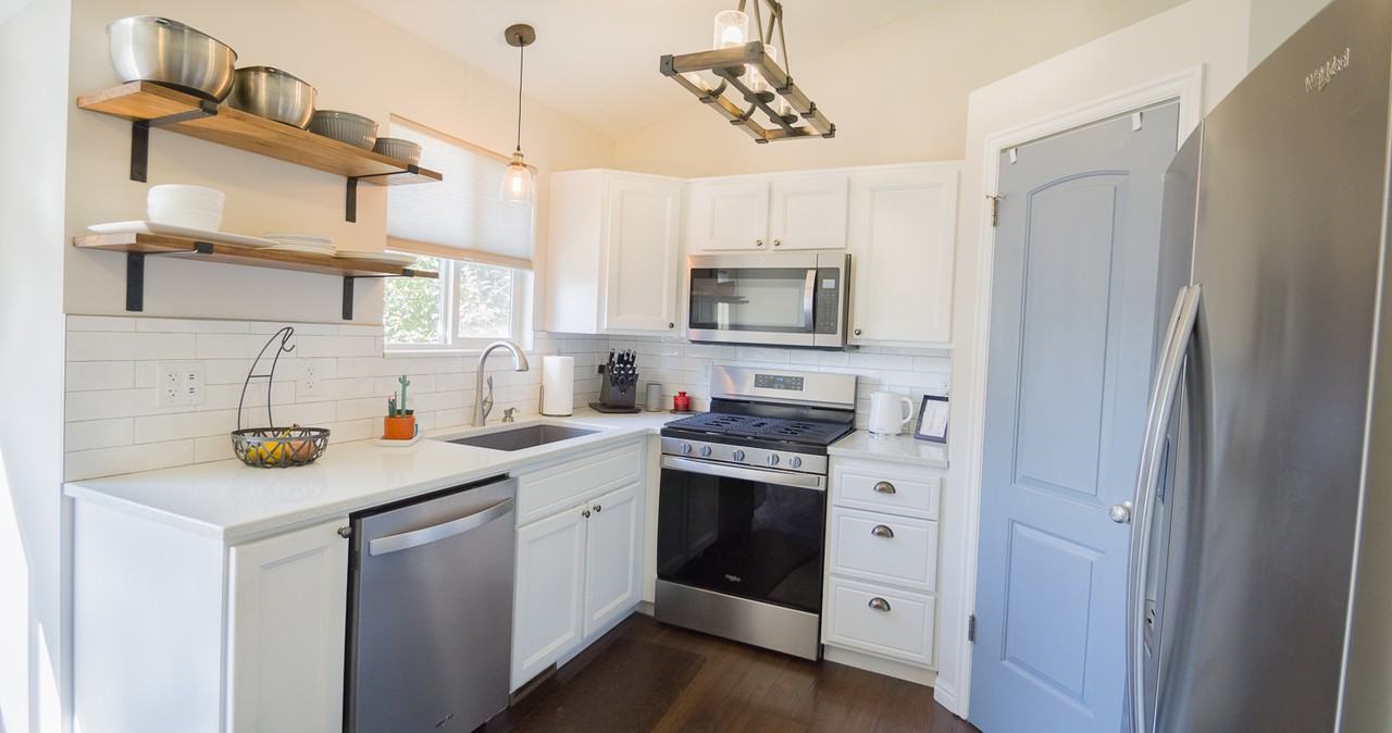 1487 N Quincy Ave #1 - Photo 3 of 29