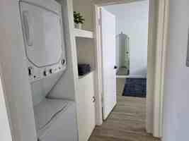 featured image of 1313 Huntington Dr