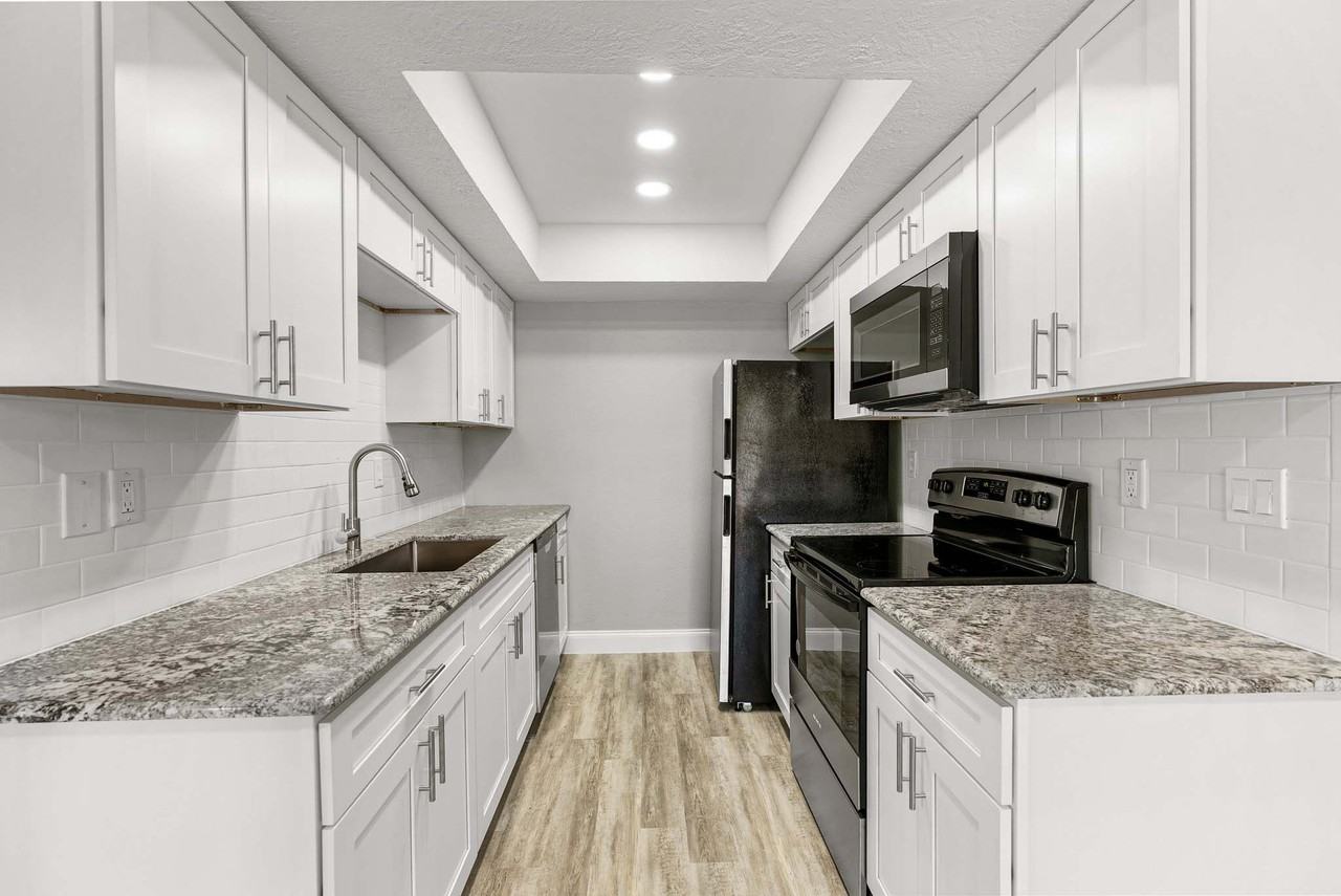 1809 Harbor DriveUnit B #11B - Photo 3 of 29