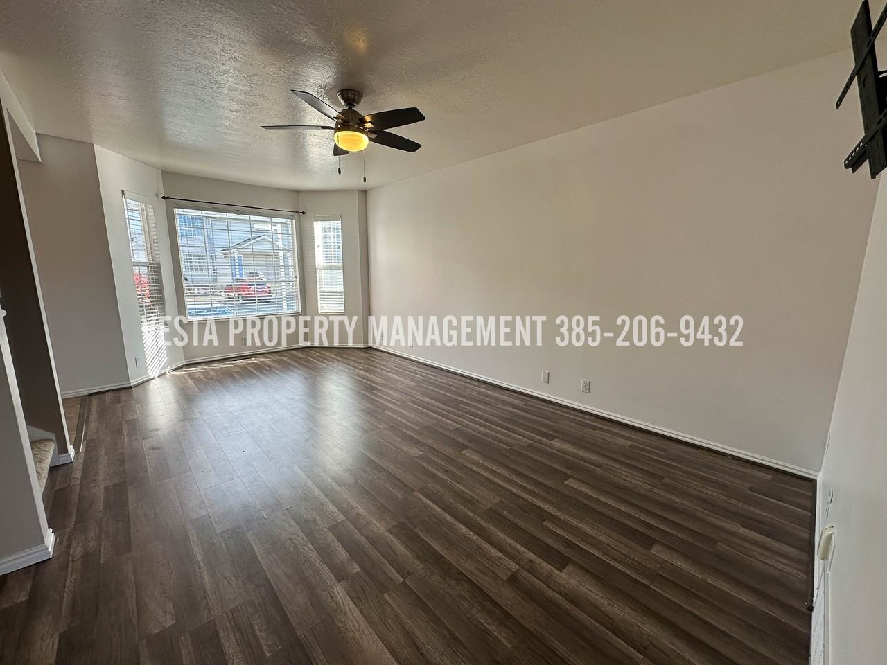 1489 Brinker Ave #1 - Photo 3 of 31