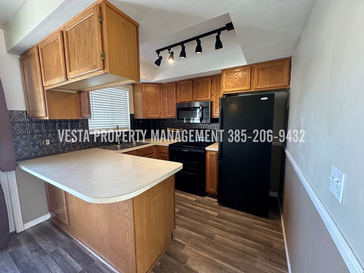 1489 Brinker Ave #1 - Photo 7 of 31