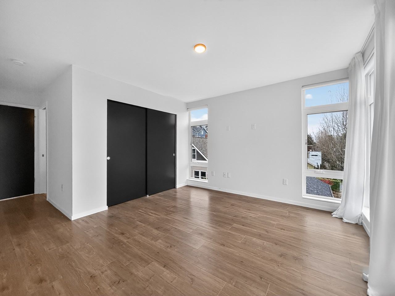 2013 15th Ave S #A - Photo 6 of 25