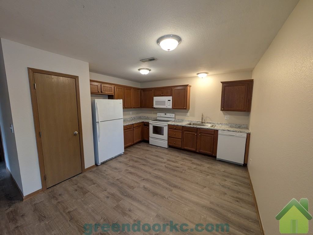 1204 Fall Meadow Ln #1204 - Photo 4 of 11