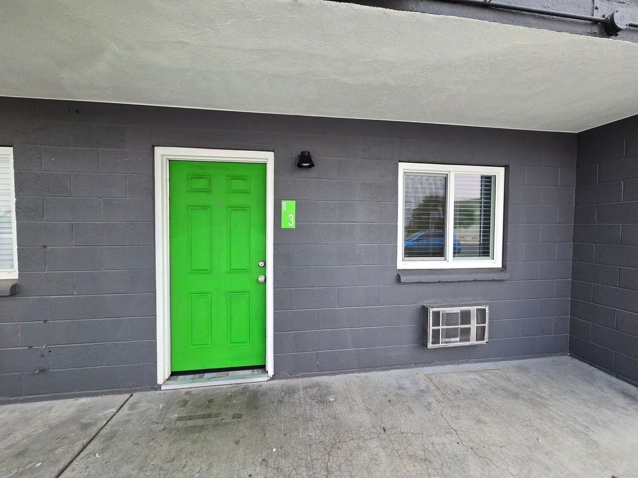 Portal on Bonanza - Photo 4 of 10