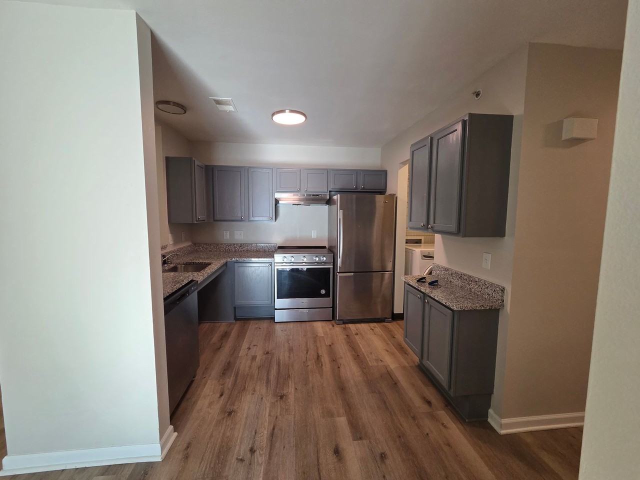 Eaglebrook Apartments - Photo 2 of 14