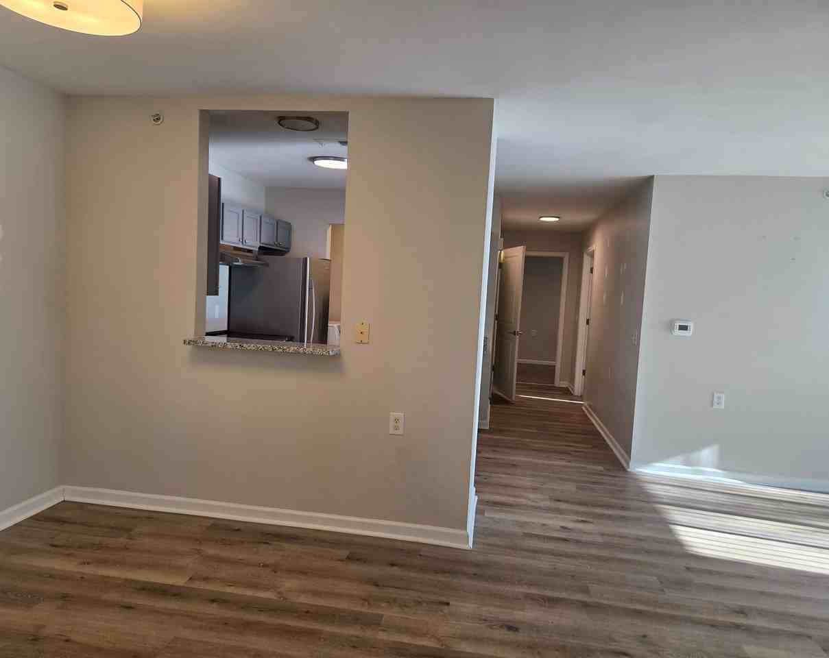 Eaglebrook Apartments - Photo 6 of 14