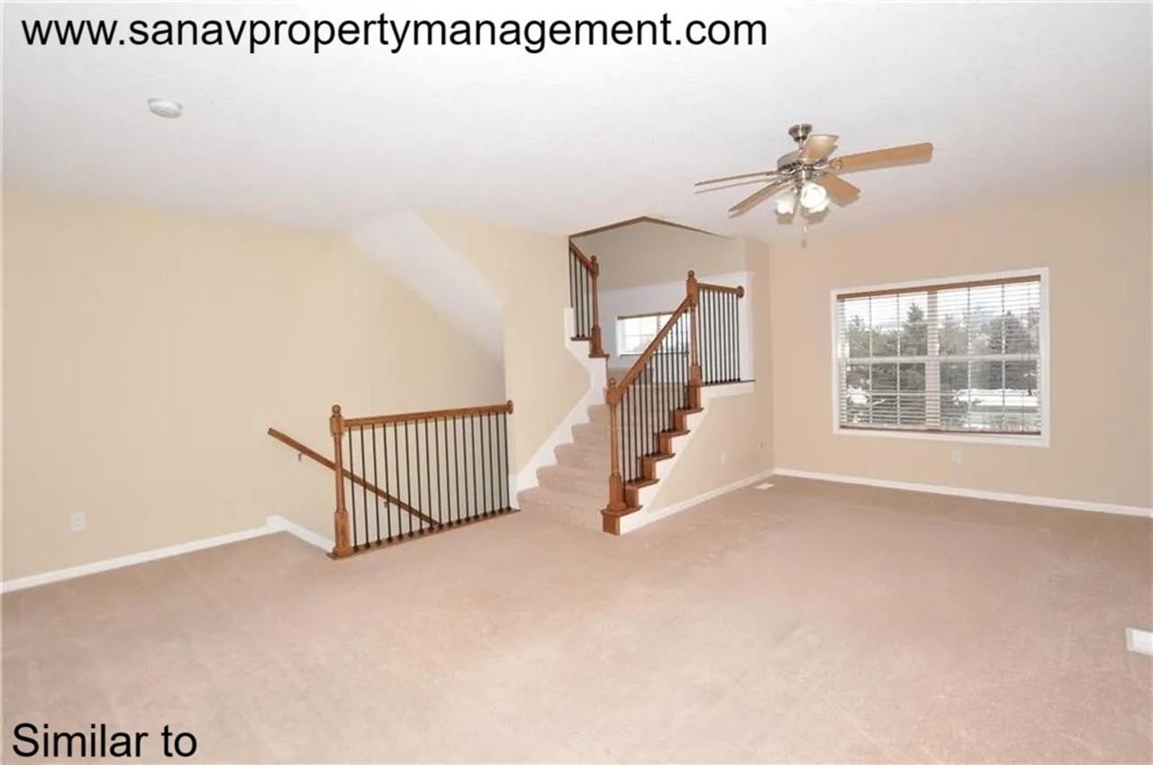 9160 Greenspire Dr #108 - Photo 7 of 10