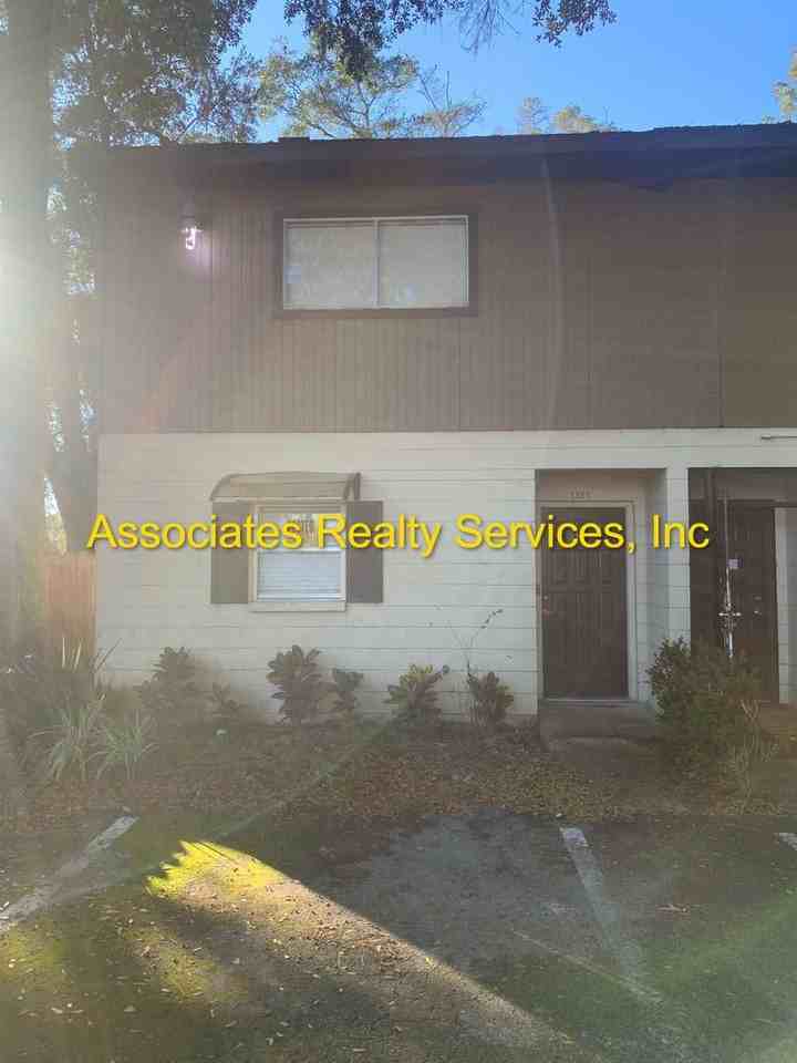 1324 Sw 61st Ter #8F - Photo 3 of 17