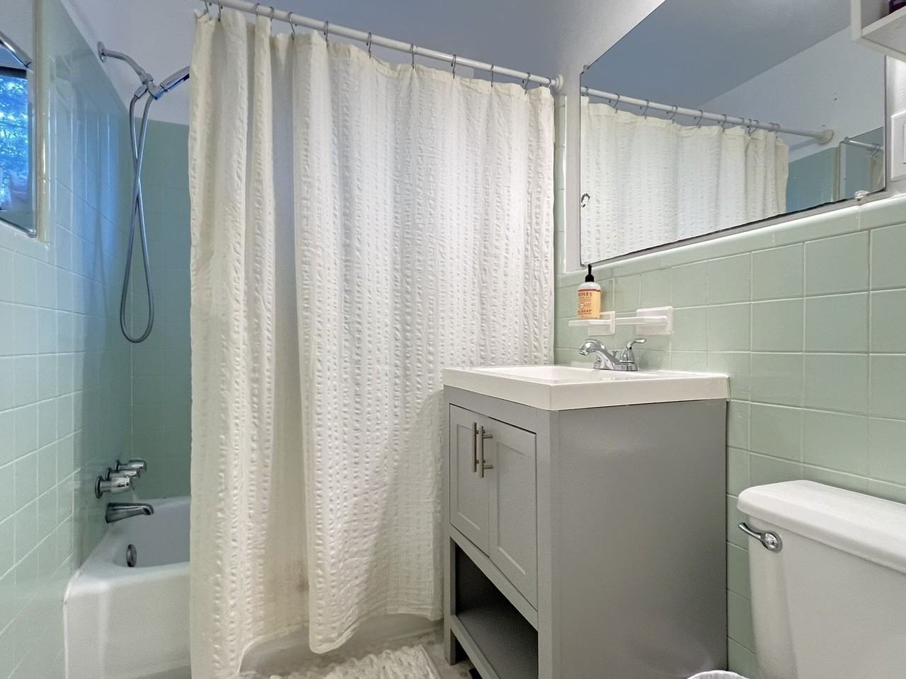 286 9th St Ne - Photo 5 of 19