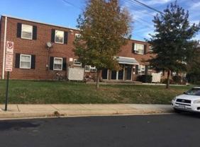 1841 N Dinwiddie St - Photo 1 of 1