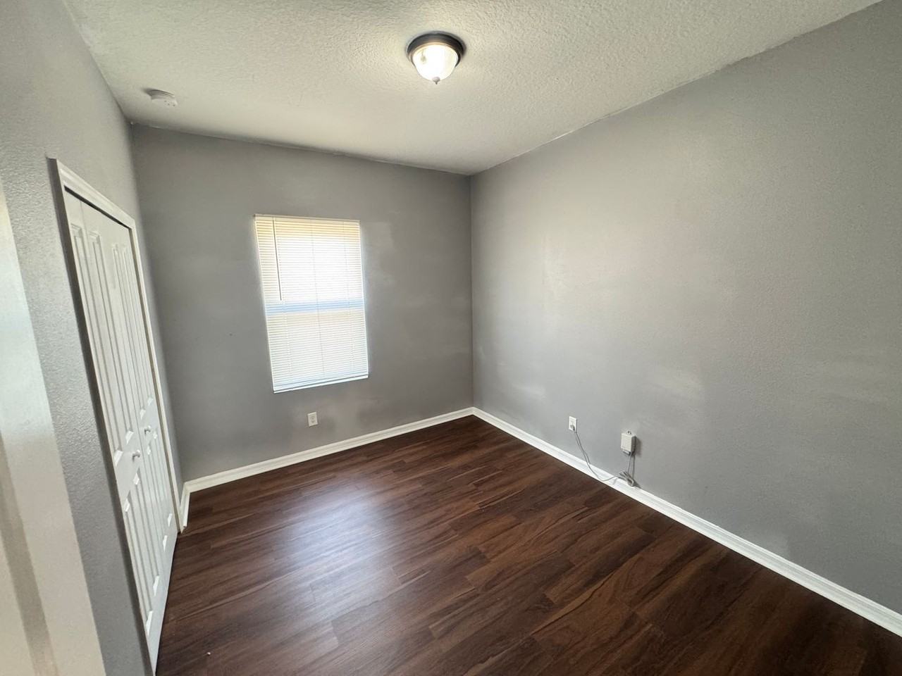 1999 Marshall St - Photo 7 of 29