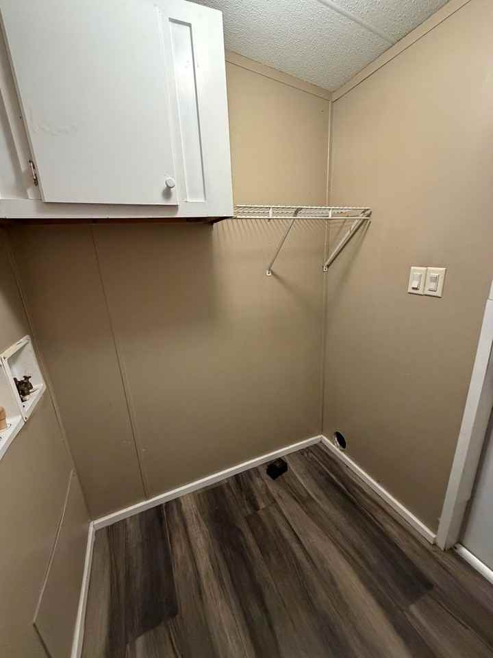 10 Dannee St - Photo 6 of 18