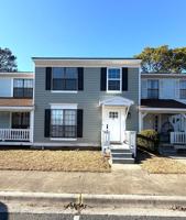 featured image of 912 Pineland Ave #4