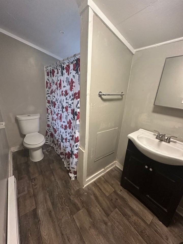 402 Pryor St - Photo 6 of 22