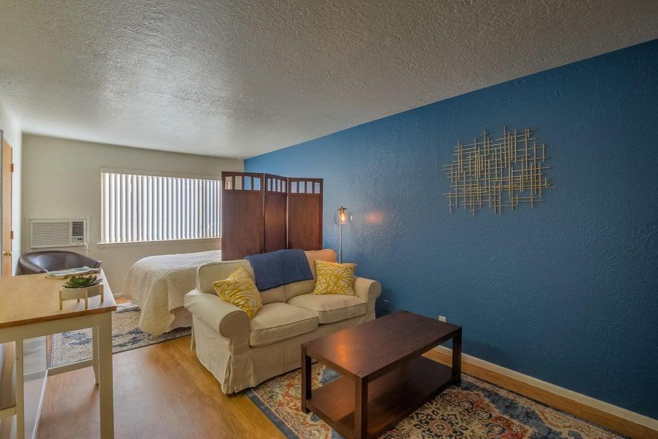 1440 Vassar Dr Ne - Photo 7 of 13