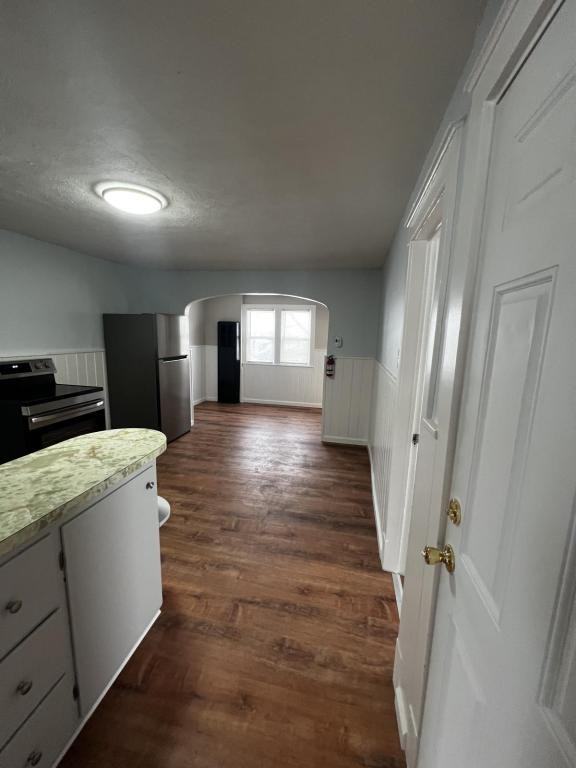 44 7th Ave - Photo 2 of 9