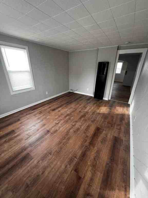 44 7th Ave - Photo 4 of 9