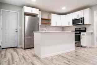 6 Royal Ave. - Photo 1 of 1