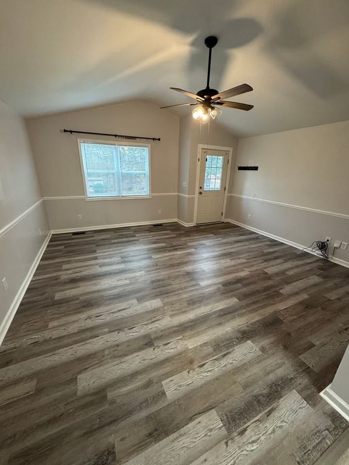 108 W 49th St - Photo 2 of 13