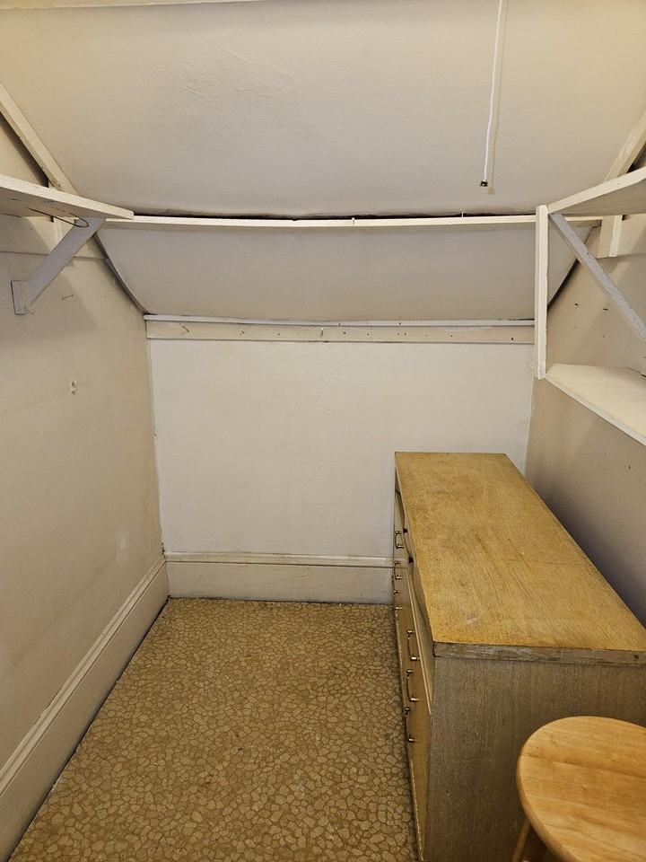 425 Monroe St - Photo 2 of 28