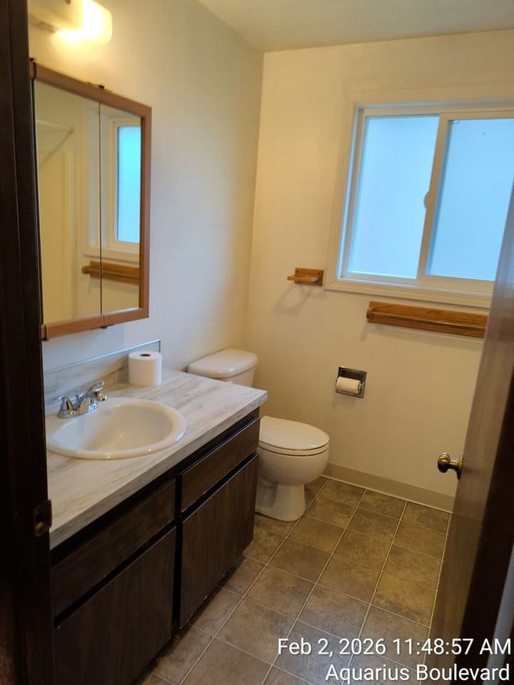 3309 E Aquarius Blvd #A - Photo 5 of 6