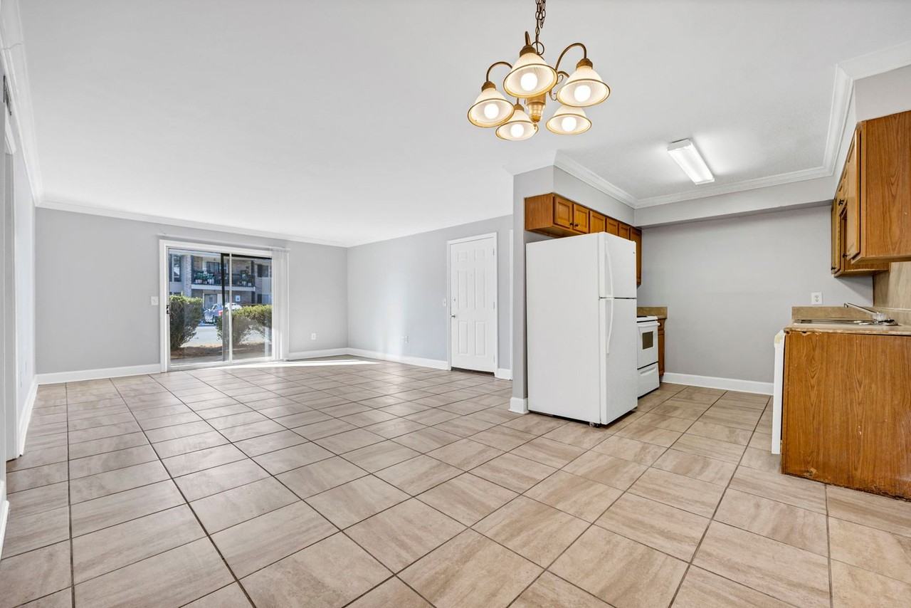 6530 Davidson Rd - Photo 6 of 16